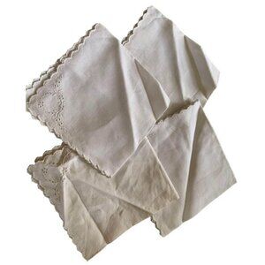 Vintage White Embroidered Cotton Napkin Set of 4 Scalloped Edges 13” Square